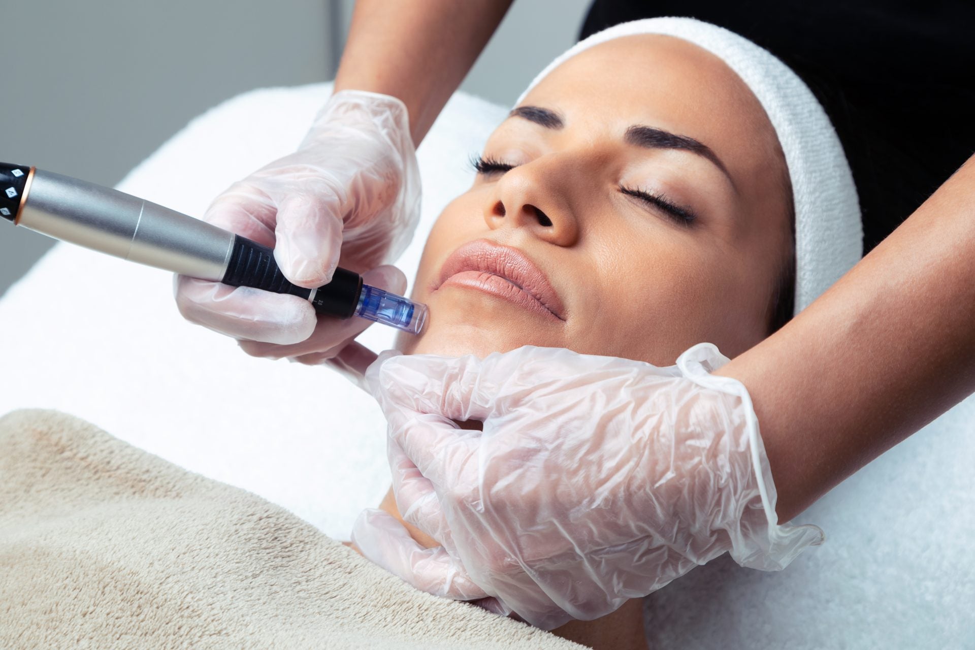 Diamond Microdermabrasion Facial